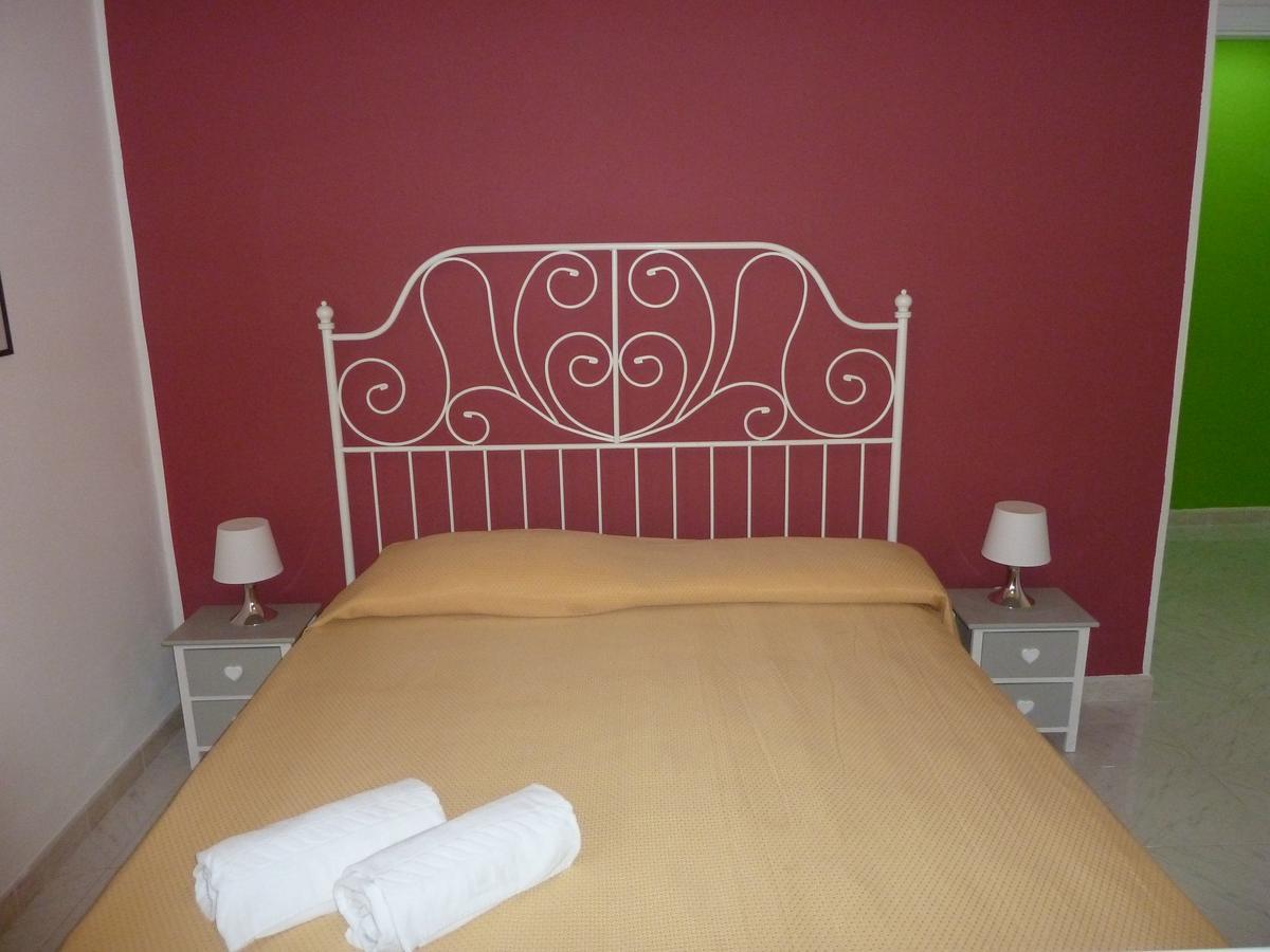 גיארדיני נאקסוס B&B Villa Palici מראה חיצוני תמונה